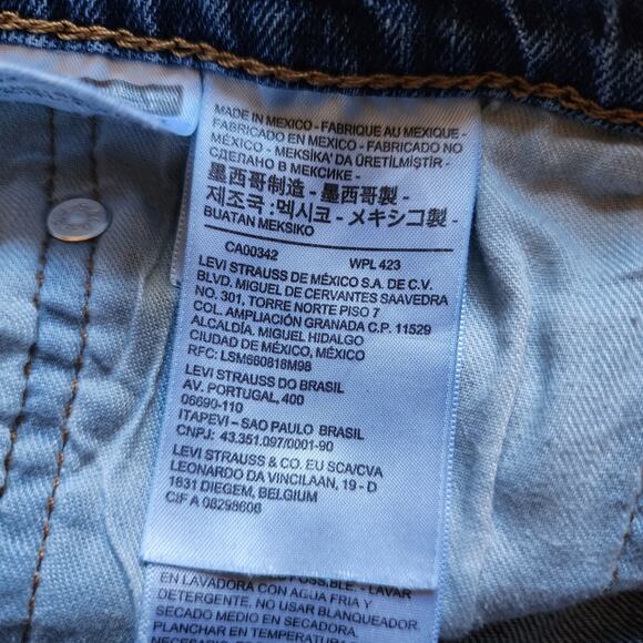 Levis 505 Jeans Mens Size 42x30 Blue Medium Wash Straight Leg - Picture 11 of 12